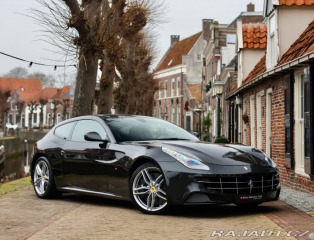 Ferrari FF 6.3 V12 4x4 *V záruke*Zd 2012