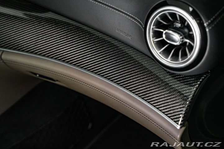 Mercedes-Benz AMG GT 43 4MATIC+ 1800