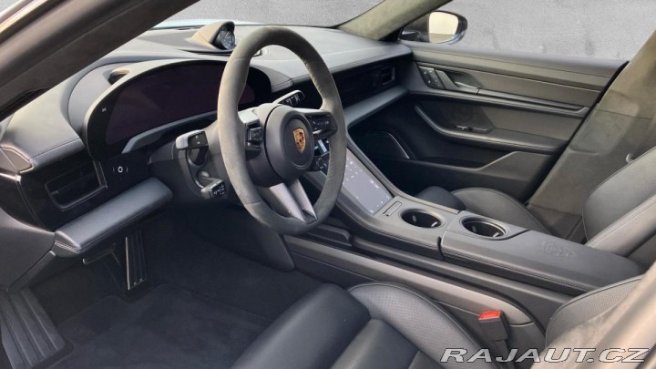Porsche Taycan Turbo S 2022