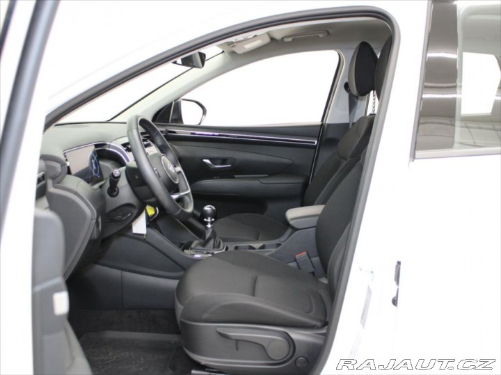 Hyundai Tucson 1,6 T-GDi 110kW MT 9 750 2023