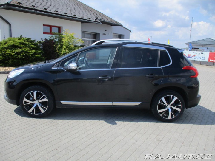 Peugeot 2008 1,6 e-HDI 92k ALLURE Pano 2014
