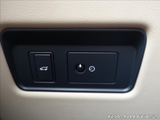 Land Rover Range Rover 4,4 SDV8 VOGUE,2.Maj, ČR, 2018