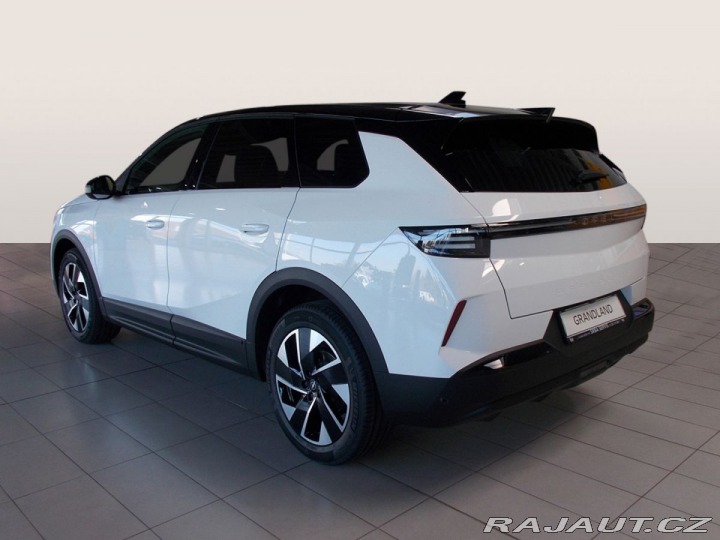 Opel Grandland Novy GS Hybrid 1.2 TURBO 2024