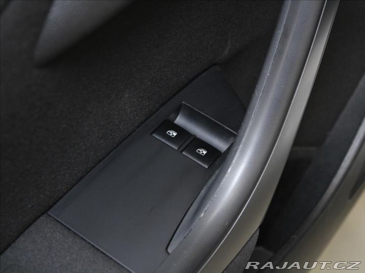 Opel Astra 1,6 Turbo 125kW AT 1.maji 2015
