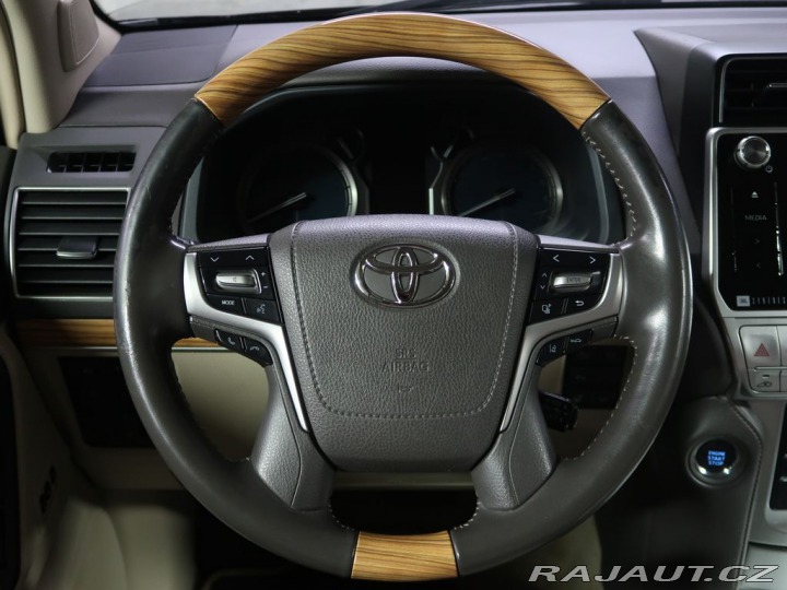 Toyota Land Cruiser 2.8D4D,CZ,4x4,AT 2019