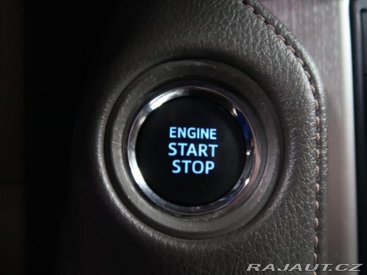 Toyota Land Cruiser 2.8D4D,CZ,4x4,AT 2019