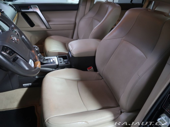 Toyota Land Cruiser 2.8D4D,CZ,4x4,AT 2019