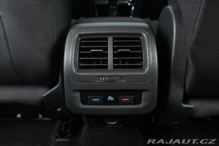 Volkswagen Touran 1,6 TDI 85 kW HIGHLINE 7/ 2019