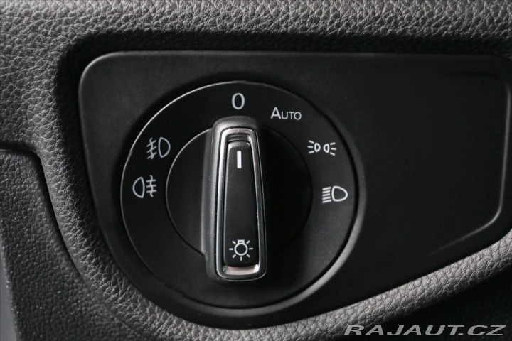 Volkswagen Touran 1,6 TDI 85 kW HIGHLINE 7/ 2019