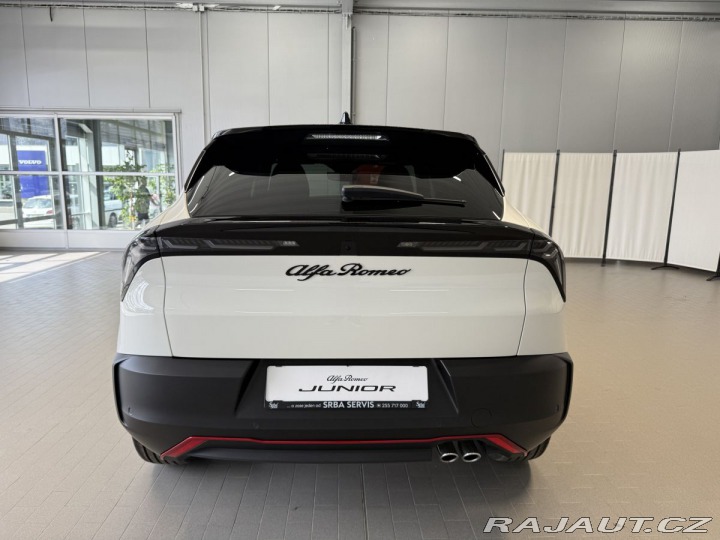 Alfa Romeo Junior Ibrida Speciale 1.2 Turbo 2024