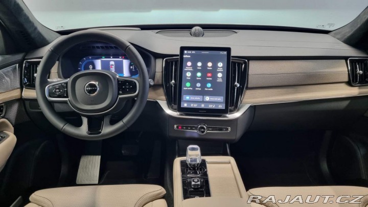 Volvo XC90 T8 2.0L 310+145k AT8 AWD 2025