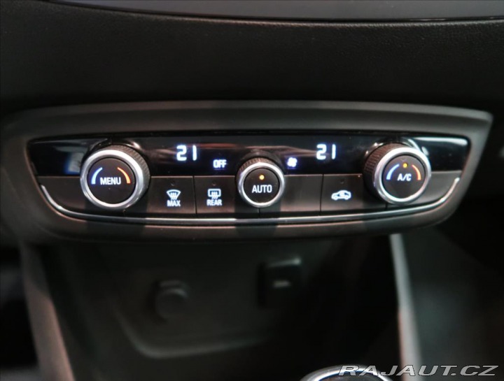 Opel Crossland X 1,2 i TURBO AT6 Innovati 2018