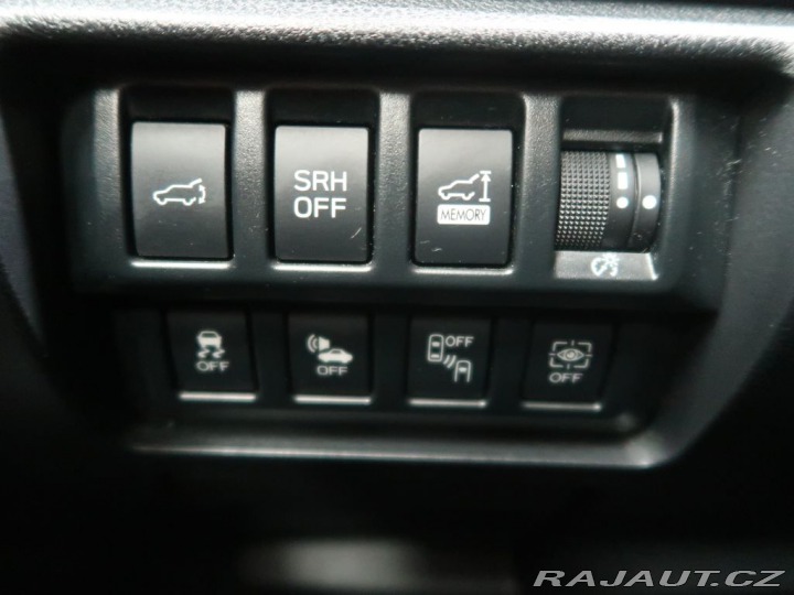 Subaru Forester 2.0Hybrid,CZ,1Maj,Comfort 2021