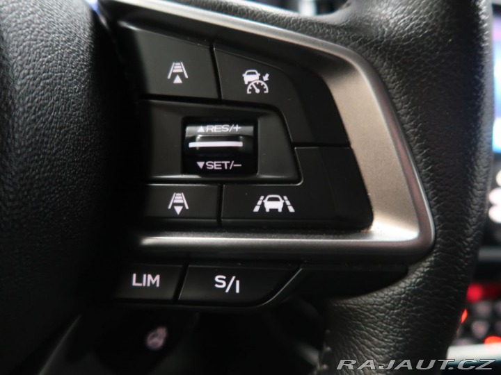 Subaru Forester 2.0Hybrid,CZ,1Maj,Comfort 2021
