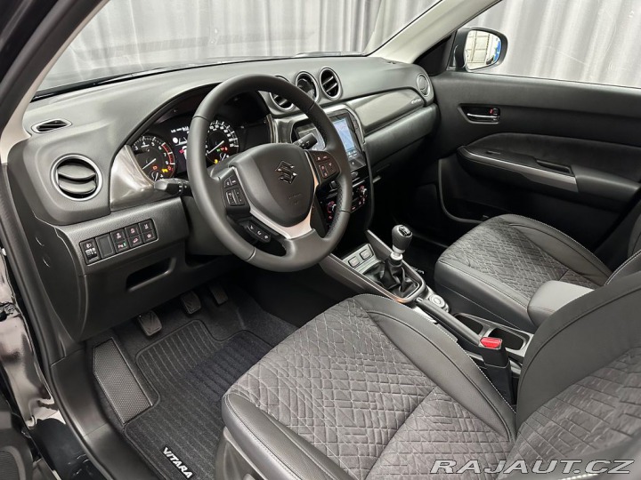 Suzuki Vitara 1,4 Elegance4x4-vůz ve vý 2025