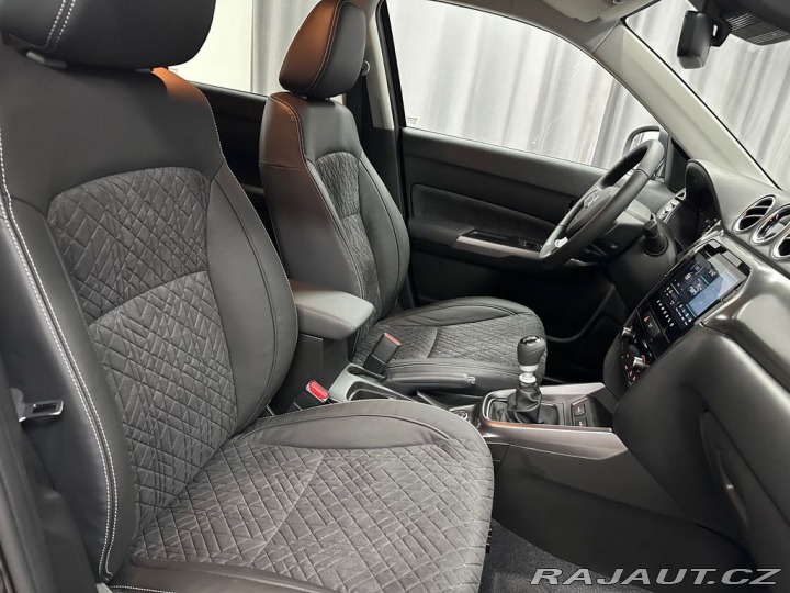 Suzuki Vitara 1,4 Elegance4x4-vůz ve vý 2025