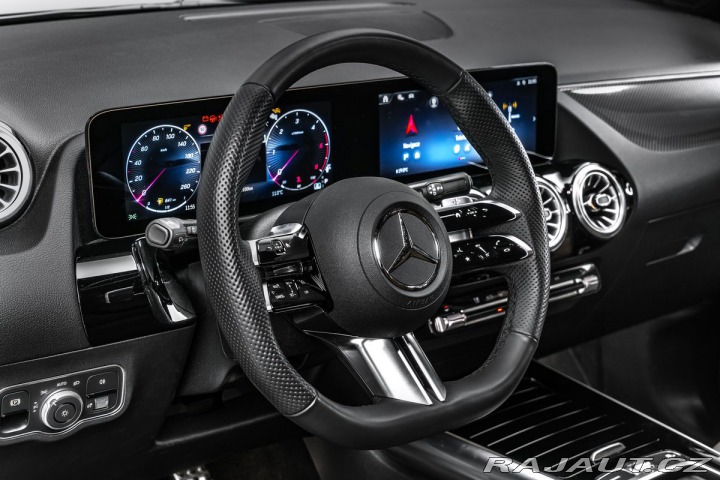 Mercedes-Benz GLA d 4Matic AMG, ZÁRUKA, CZ 2024