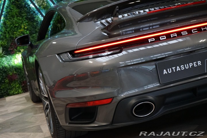 Porsche 911 992 Turbo Matrix Bose Zár 2022