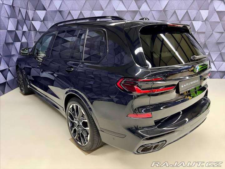 BMW X7 M60i INDIVIDUAL, SKY LOUN 2023