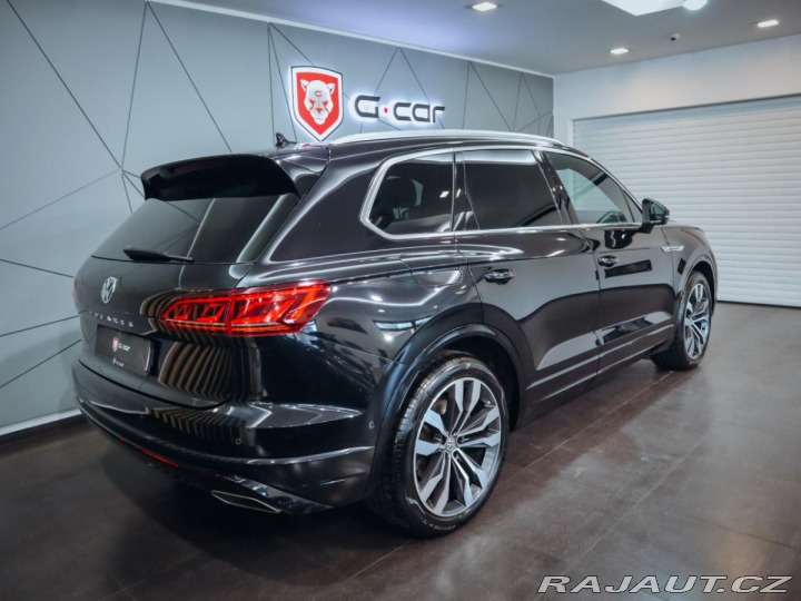 Volkswagen Touareg R-Line 4Motion 4.0 TDI 31 2020