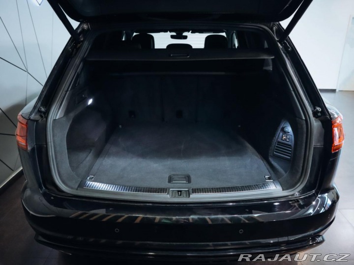 Volkswagen Touareg R-Line 4Motion 4.0 TDI 31 2020