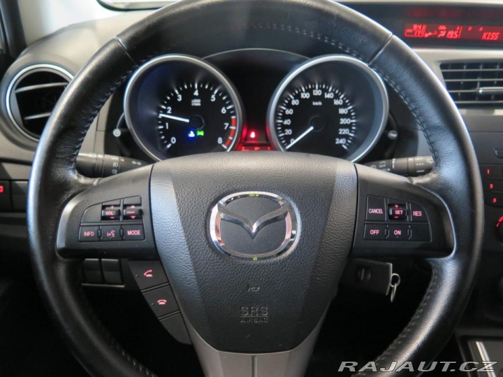 Mazda 5 1.8 klima,7mís,xenon,výhř 2013
