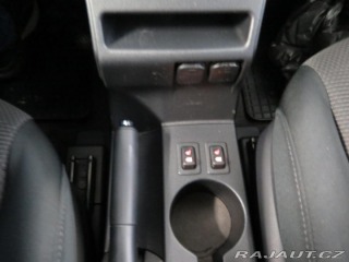 Mazda 5 1.8 klima,7mís,xenon,výhř 2013