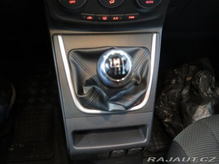 Mazda 5 1.8 klima,7mís,xenon,výhř 2013