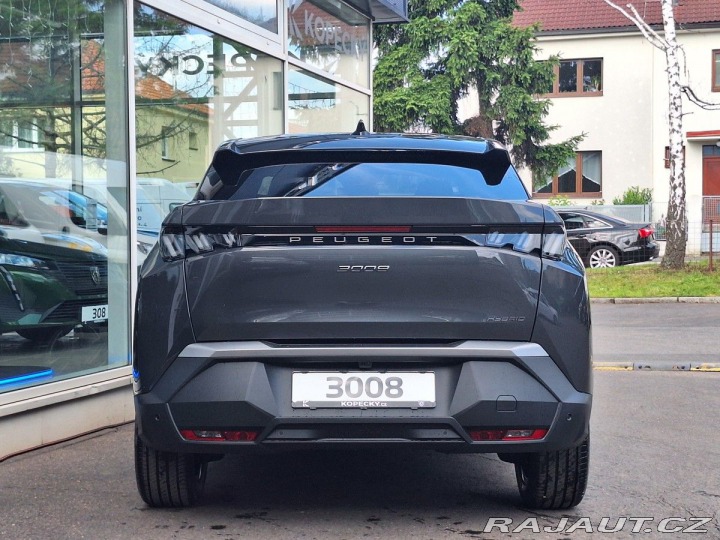 Peugeot 3008 ALLURE Hybrid 136 e-DCS6 2025