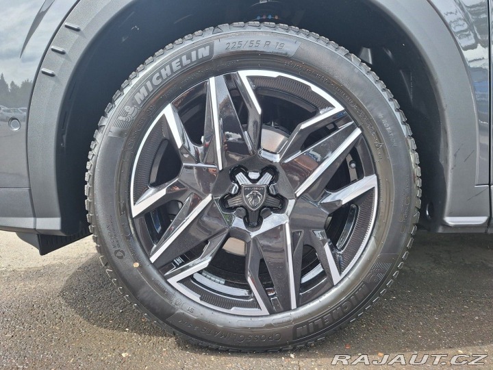 Peugeot 3008 GT Hybrid 145 e-DCS6 2025
