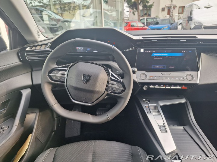Peugeot 308 SW STYLE Hybrid 145 e-DCS 2025