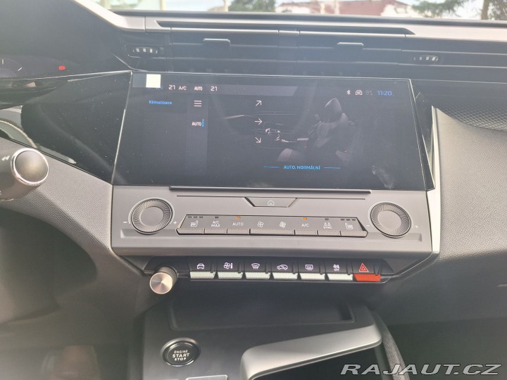 Peugeot 308 SW STYLE Hybrid 145 e-DCS 2025