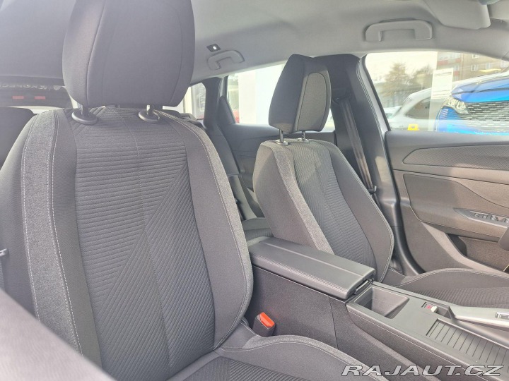 Peugeot 308 SW STYLE Hybrid 145 e-DCS 2025