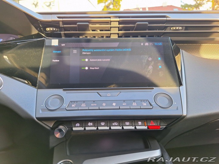 Peugeot 308 SW STYLE 1.5 BHDI 130K EA 2025