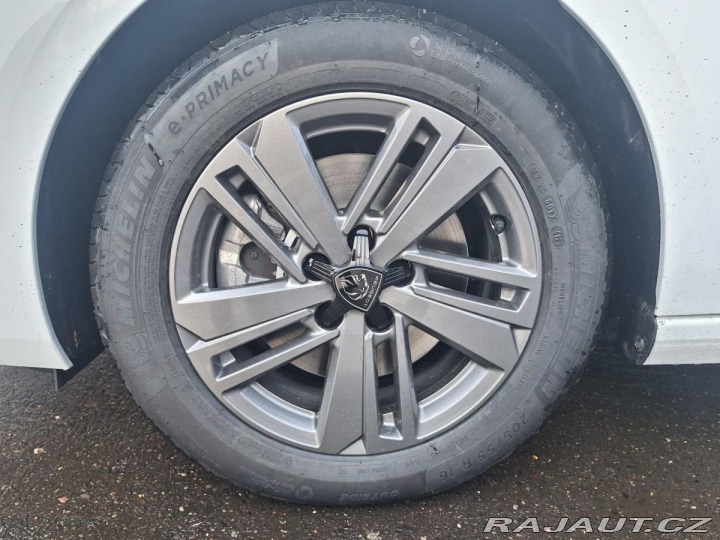 Peugeot 308 SW ACTIVE 1.2 PT 130K EAT 2025