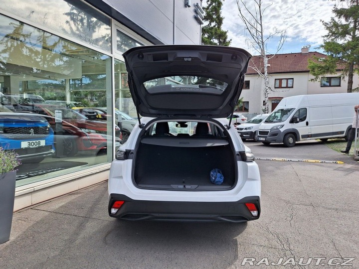 Peugeot 308 SW STYLE 1.5 BHDi 130K EA 2025