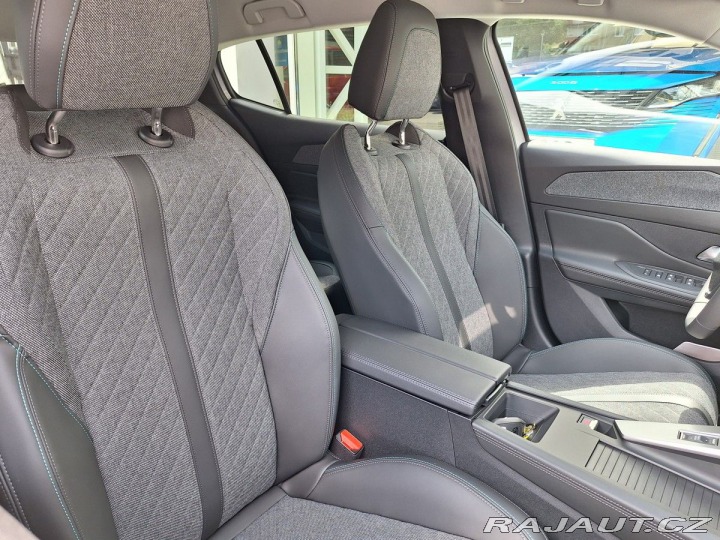Peugeot 408 ALLURE Hybrid 145 e-DCS6 2025