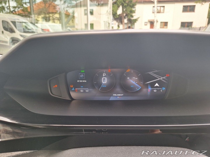Peugeot 408 ALLURE Hybrid 145 e-DCS6 2025