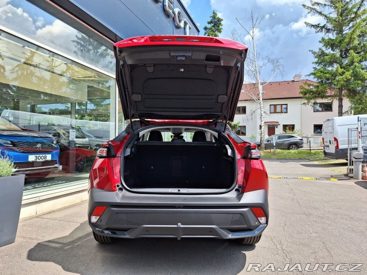 Peugeot 408 ALLURE Hybrid 145 e-DCS6 2025
