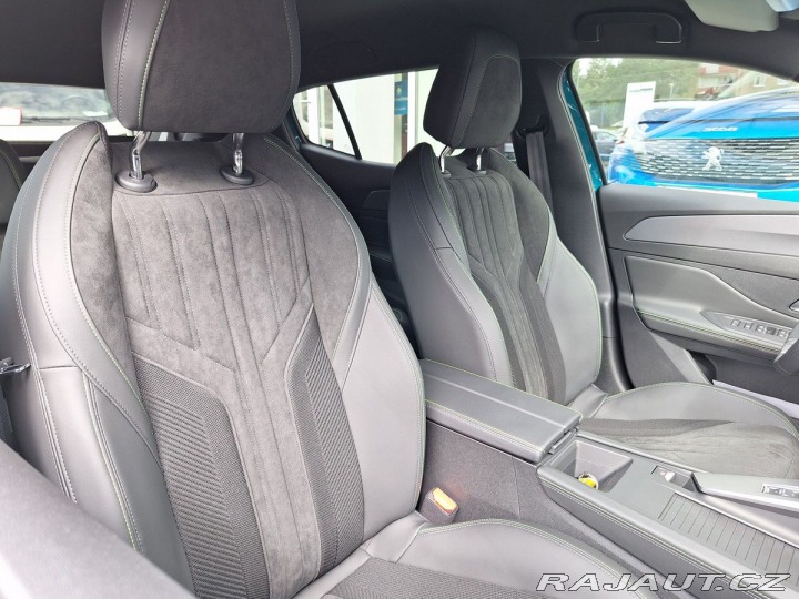 Peugeot 408 GT Hybrid 145 e-DCS6 2025