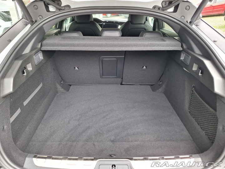 Peugeot 408 GT Hybrid 145 e-DCS6 2025