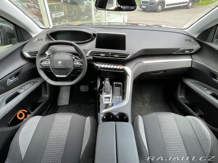 Peugeot 5008 ACTIVE PACK 1.5 BHDi 130K 2024