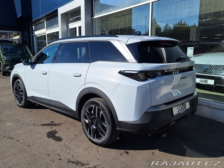 Peugeot 5008 ALLURE Hybrid 136 e-DCS6 2025