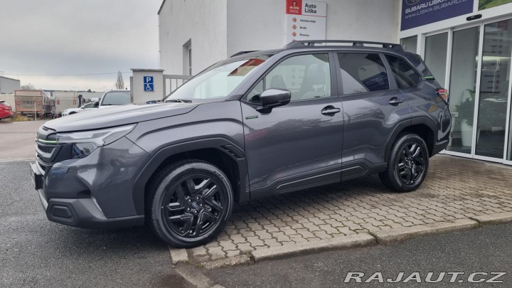 Subaru Forester 2,0i CVT FIELD - NOVÝ mod 2025