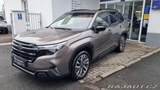 Subaru Forester 2,0i CVT TOURING + kola Z 2025