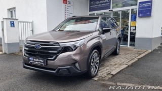 Subaru Forester 2,0i CVT TOURING + kola Z 2025