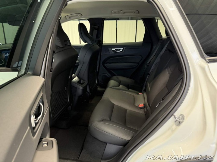 Volvo XC60 B5 2.0L 250+14 HP AT8 AWD 2025