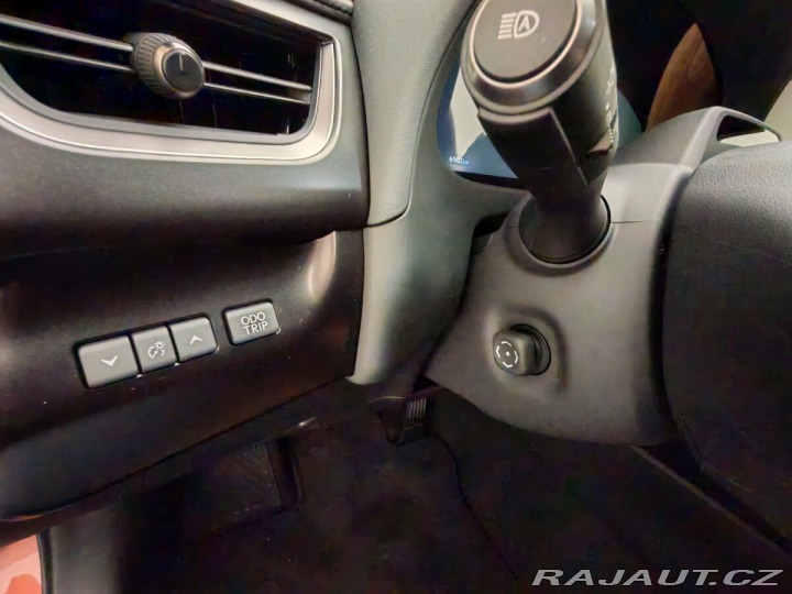 Lexus Ostatní modely UX 300h 300h 2WD F Sport Design 1 2024