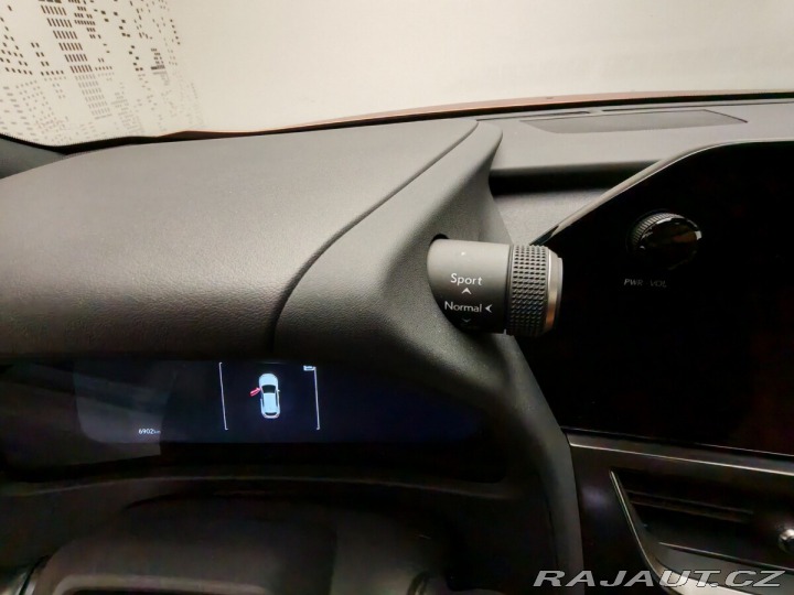 Lexus Ostatní modely UX 300h 300h 2WD F Sport Design 1 2024