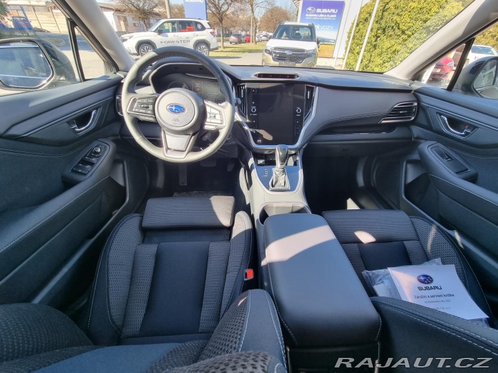 Subaru Outback 2,5 CVT Active Model 2025 2025